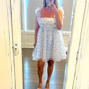 Vici floral dress, never worn!